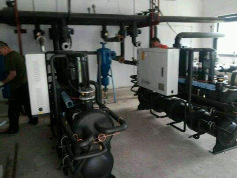 水源热泵机组的保养方式
